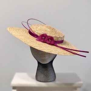 tocado violeta para bodas